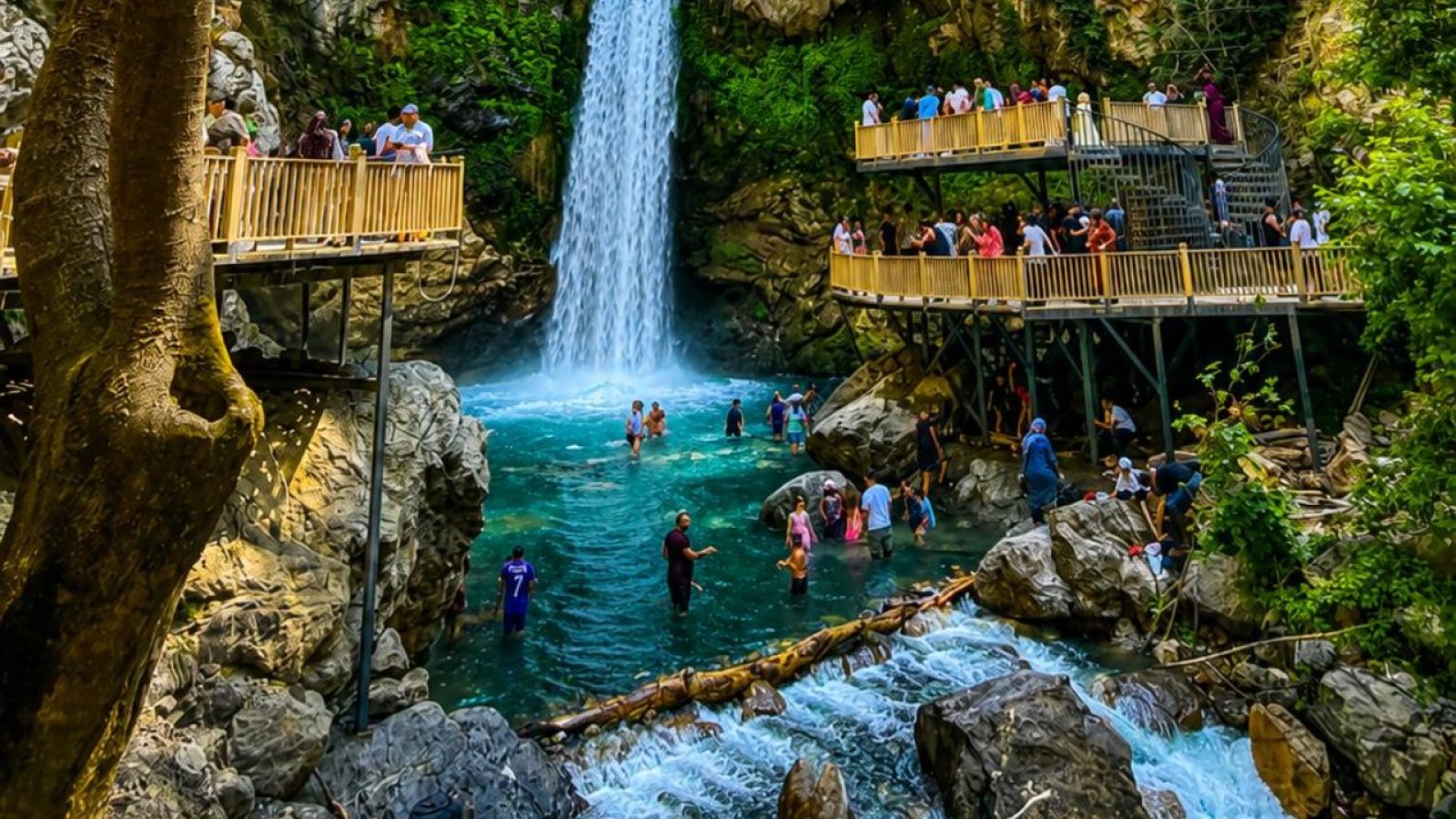 Karaçay Saklı Şelale